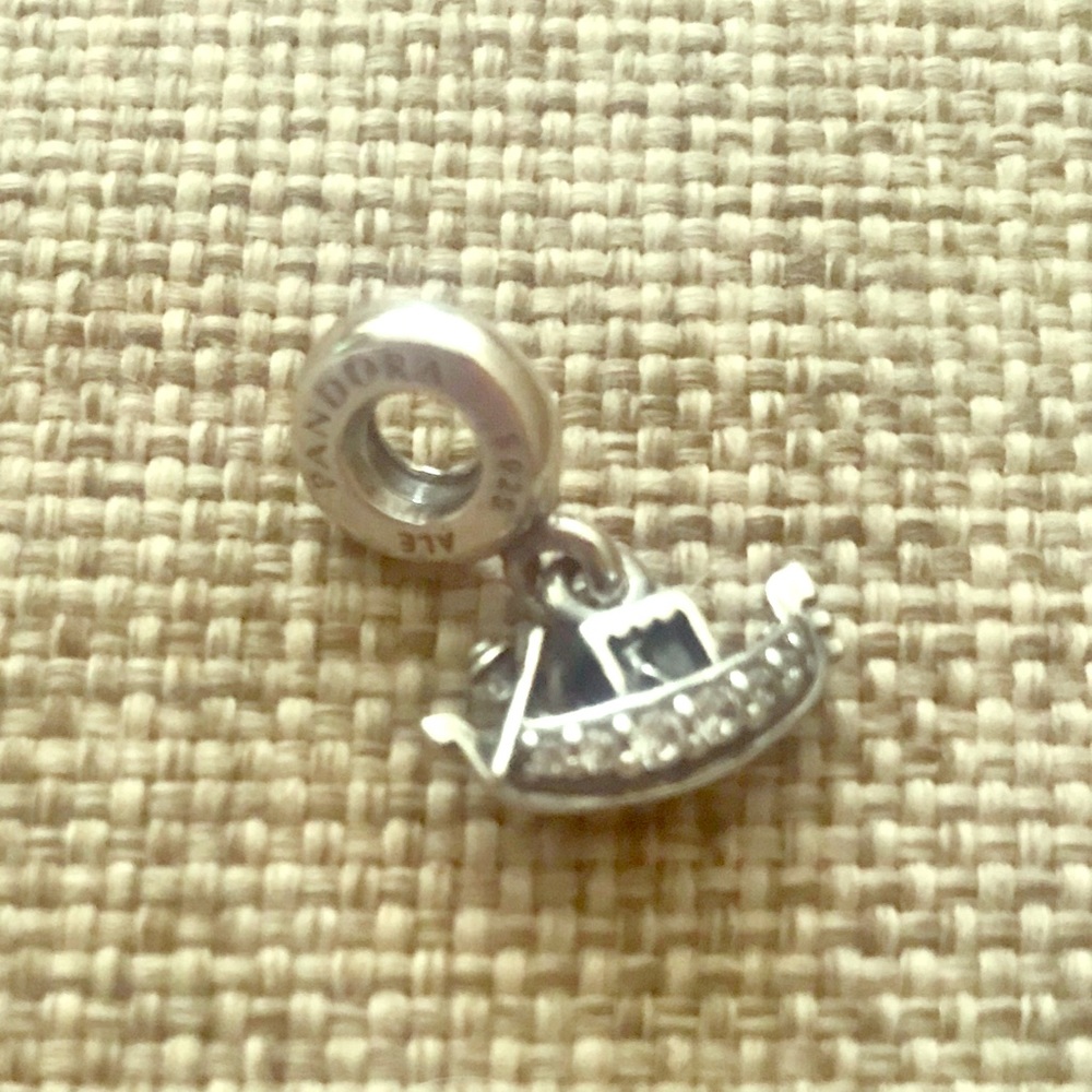 Pandora Venice Gondola